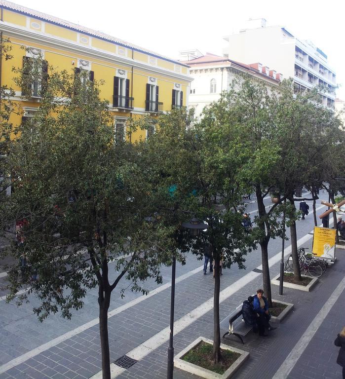 Domus Corso Umberto 18 B&B Pescara Szoba fotó