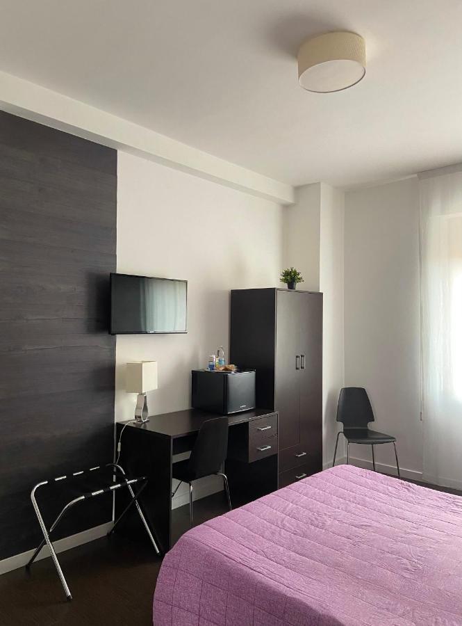 Domus Corso Umberto 18 B&B Pescara Kültér fotó